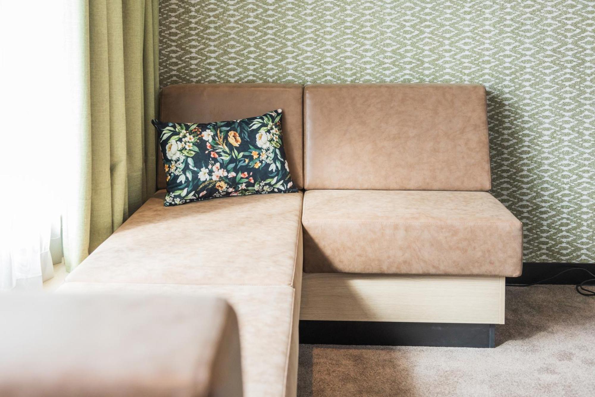 Van Der Valk Hotel Duesseldorf Екстер'єр фото