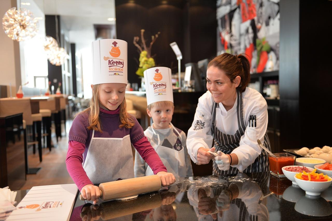 Van Der Valk Hotel Duesseldorf Екстер'єр фото