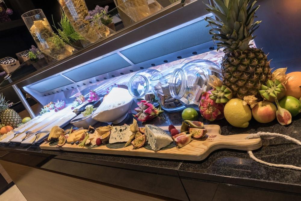 Van Der Valk Hotel Duesseldorf Екстер'єр фото