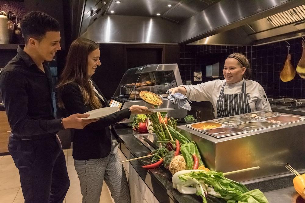 Van Der Valk Hotel Duesseldorf Екстер'єр фото